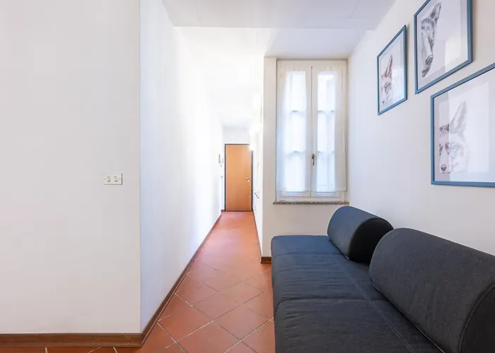 Guesthost - Large In The Historic Center Of Parma